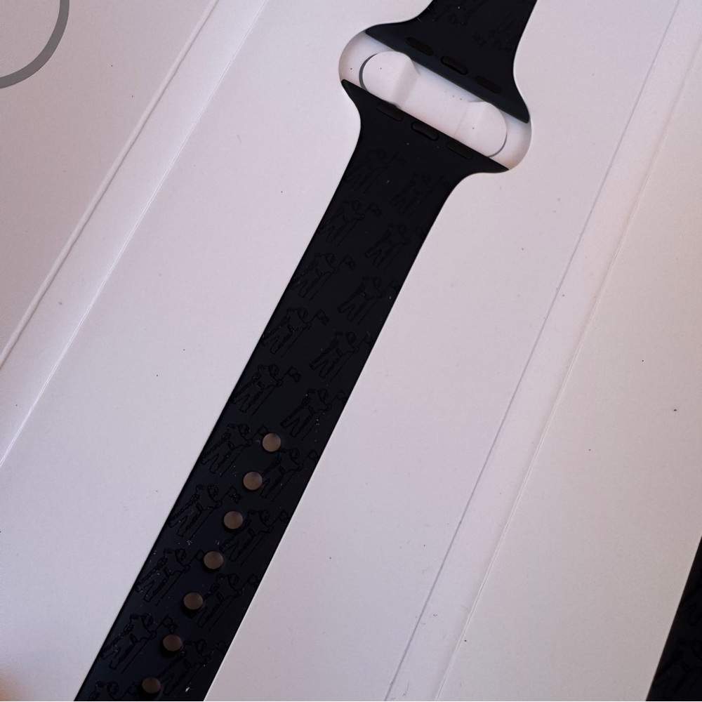 NWT - Apple Watch BLACK Sport band - VH1 MTV MOON MAN -  LIMITED EDITION - Picture 9 of 9